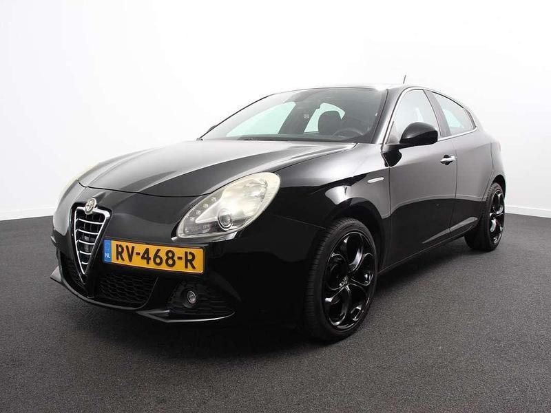 Zwart Gebruikt 2010 Alfa Romeo Giulietta Distinctive Hatchback | € 3.490 (Super prijs) - Afbeelding 1/4