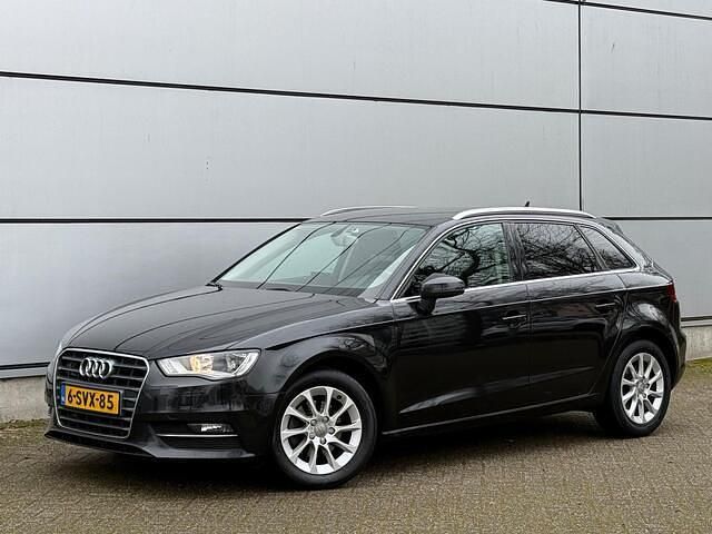 Occasion Audi A3 Sportback Attraction 122 PK (89 kW) 2013 Zwart Hatchback