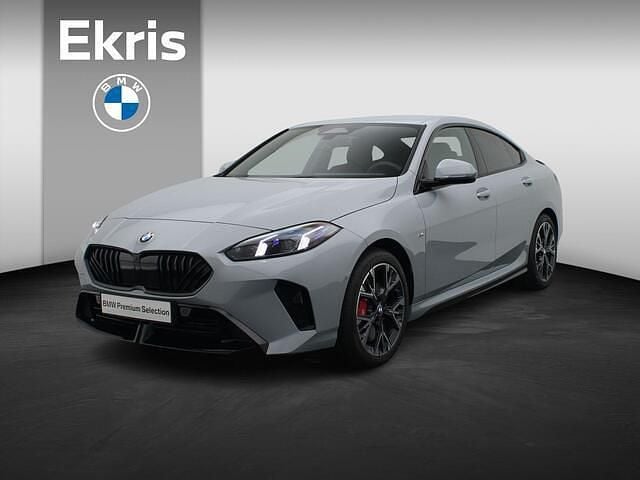 Grijs Gebruikt 2025 BMW 220 M Sport Coupé | € 53.950 (Duur) - Afbeelding 1/4