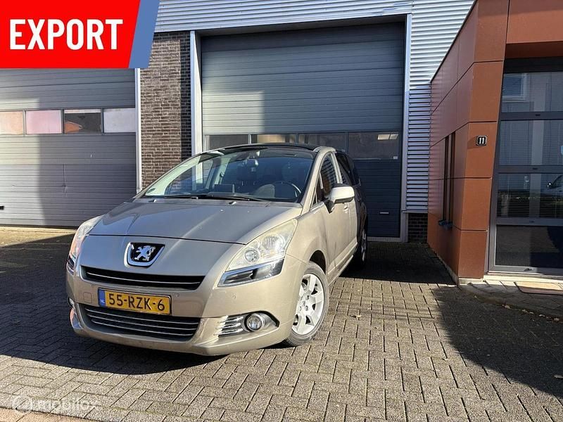 Grijs Occasion 2011 Peugeot 5008 Family MPV | € 1.950 (Super prijs) - Afbeelding 1/4