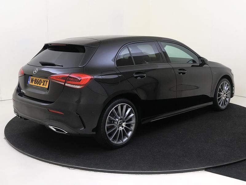 Occasion Mercedes A250 Premium Plus 218 PK (160 kW) 2021 Zwart Hatchback