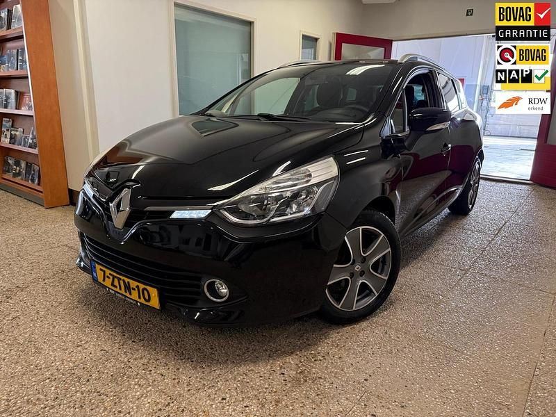 Occasion Renault Clio GrandTour Night&Day 90 PK (66 kW) 2015 Zwart Stationwagen