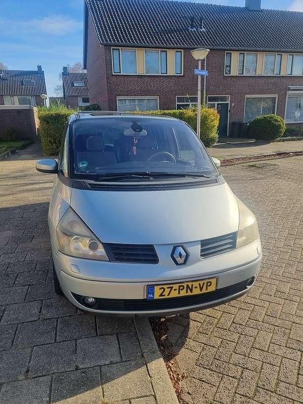 Occasion 2000 Renault Grand Espace MPV | € 1.999 - Afbeelding 1/4