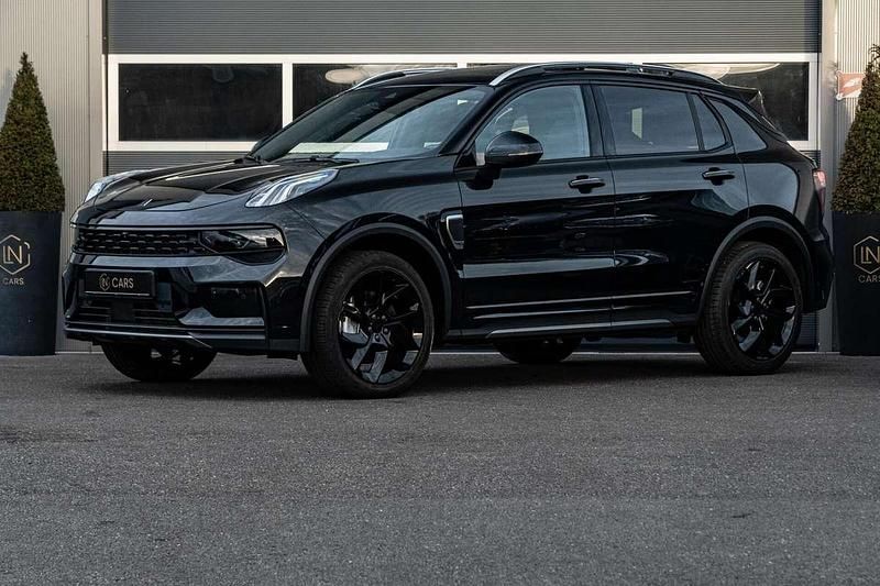 Zwart Occasion 2023 Lynk & Co 01 SUV | € 29.950 (Iets duurder) - Afbeelding 1/4