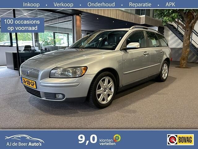 Grijs Gebruikt 2006 Volvo V50 Summum Stationwagen | € 4.990 (Iets duurder) - Afbeelding 1/4