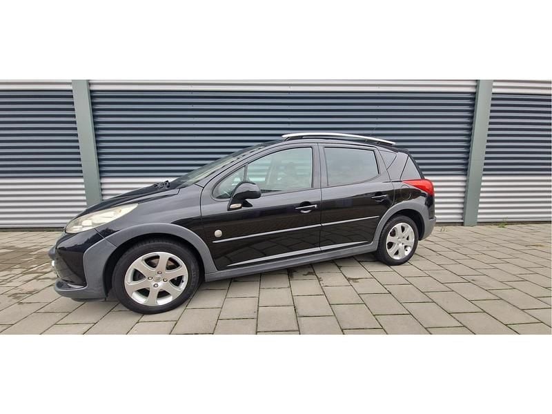 Zwart Gebruikt 2009 Peugeot 207 Stationwagen | € 2.999 (Duur) - Afbeelding 1/4
