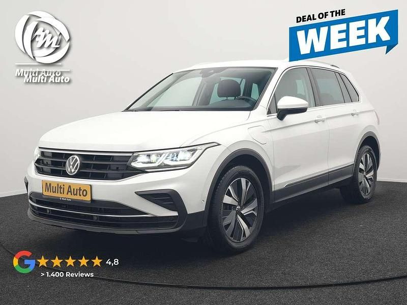 Wit Gebruikt 2021 VW Tiguan Elegance SUV | € 26.430 (Super prijs) - Afbeelding 1/3