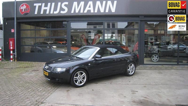 Zwart Gebruikt 2003 Audi A4 Cabriolet Exclusive Cabriolet | € 5.250 (Eerlijke prijs) - Afbeelding 1/4