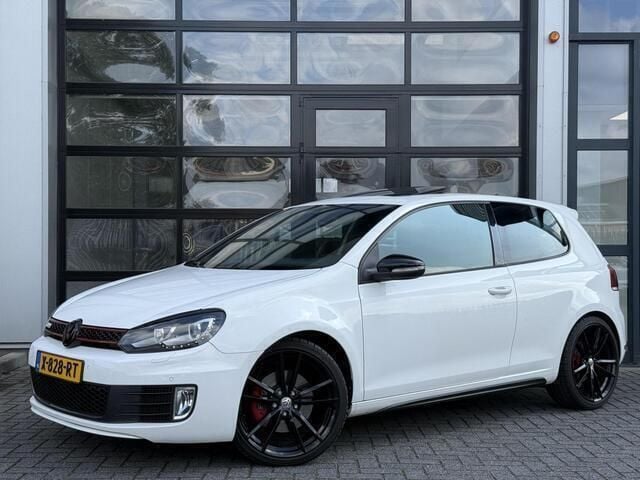 Wit Gebruikt 2011 VW Golf VI GTI Hatchback | € 10.995 (Eerlijke prijs) - Afbeelding 1/4