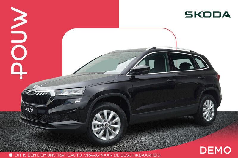 Zwart Gebruikt 2025 Skoda Karoq Business Line SUV | € 36.450 (Eerlijke prijs) - Afbeelding 1/4