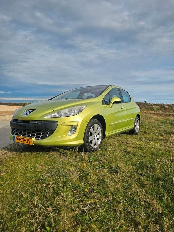 Occasion 2008 Peugeot 308 | € 2.595 (Iets duurder) - Afbeelding 1/4