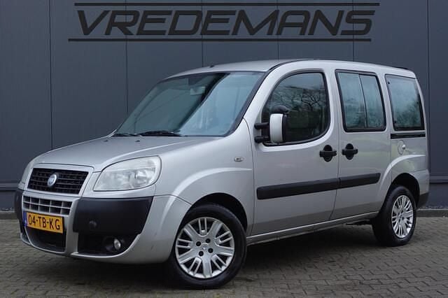 Grijs Gebruikt 2006 Fiat Doblò Family MPV | € 1.750 (Super prijs) - Afbeelding 1/4