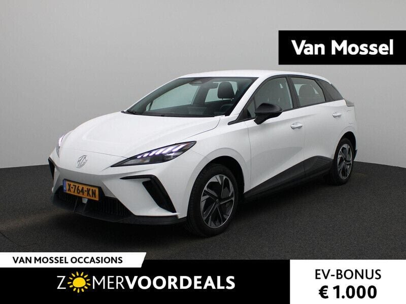 Wit Gebruikt 2023 MG MG4 EV Hatchback | € 19.995 (Eerlijke prijs) - Afbeelding 1/4