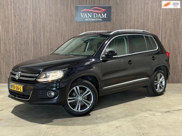 Zwart Gebruikt 2012 VW Tiguan Sport SUV | € 12.400 (Eerlijke prijs) - Afbeelding 1/4