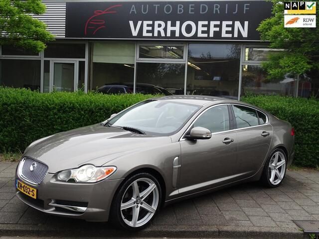 Grijs Gebruikt 2009 Jaguar XF Premium Luxury Sedan | € 12.950 (Iets duurder) - Afbeelding 1/4