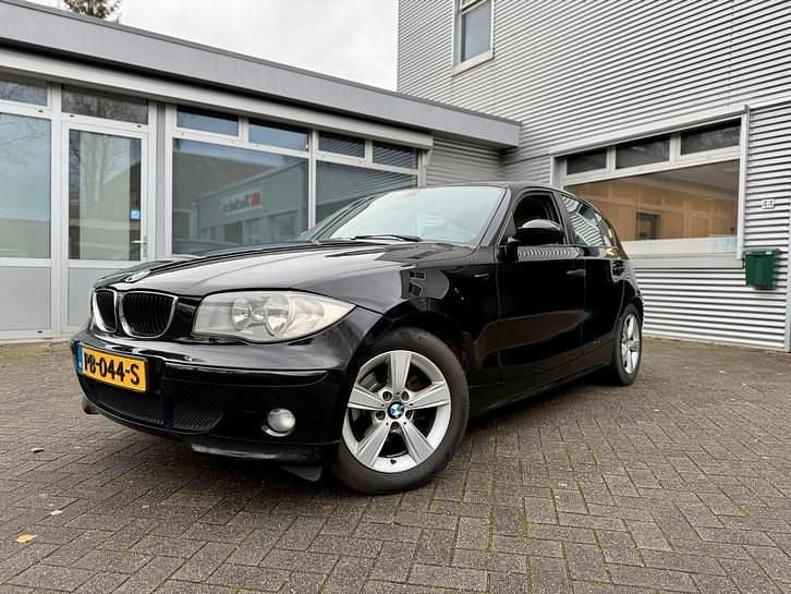 Gebruikt 2006 BMW 116 Executive Hatchback | € 1.499 (Super prijs) - Afbeelding 1/4
