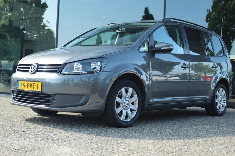 Grijs Gebruikt 2011 VW Touran Comfortline MPV | € 8.850 (Eerlijke prijs) - Afbeelding 1/4
