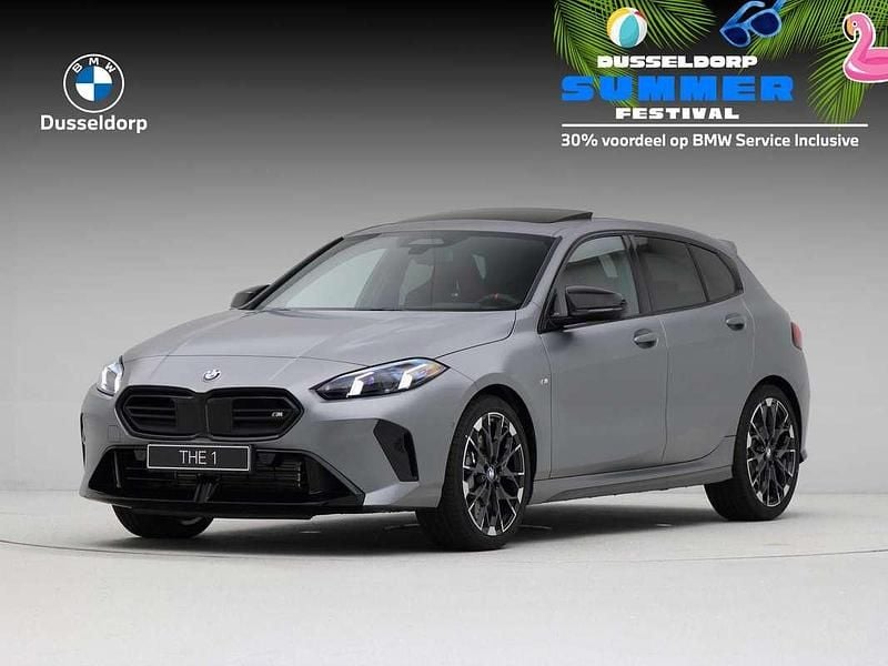 Occasion BMW M135 Comfort Edition 300 PK (220 kW) 2024 Grijs Hatchback