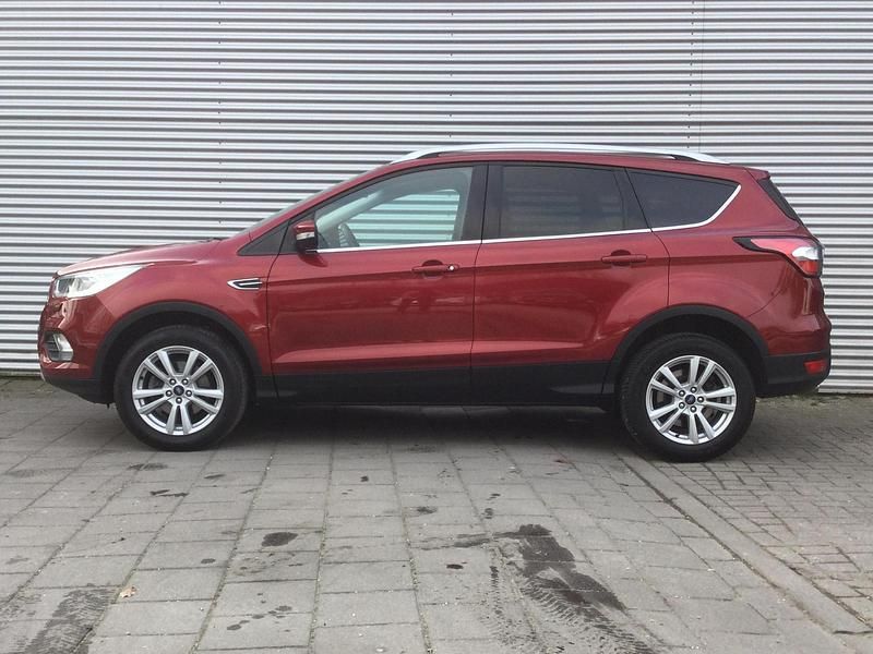 Occasion Ford Kuga Titanium 2019 Rood SUV