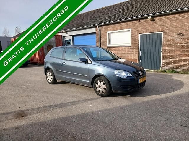 Occasion VW Polo 64 PK (47 kW) 2005 Grijs Hatchback