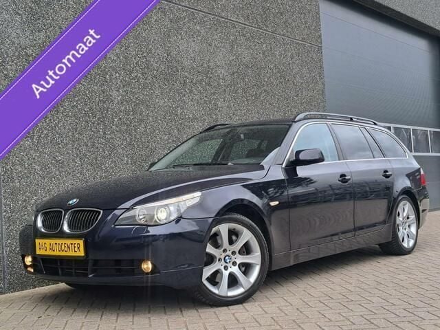 Blauw Gebruikt 2006 BMW 530 Comfort Edition Stationwagen | € 14.995 - Afbeelding 1/4
