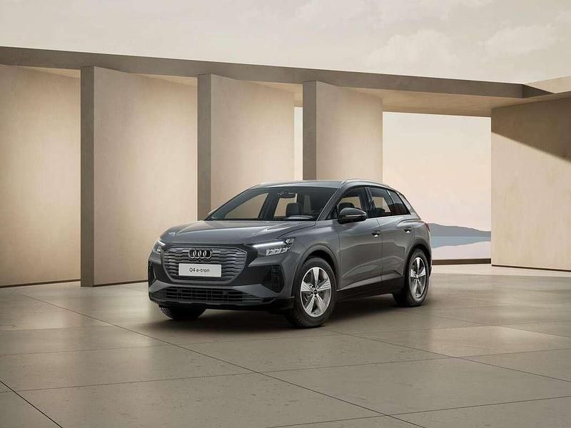 Grijs Nieuw 2025 Audi Q4 e-tron Comfort SUV | € 49.900 (Super prijs) - Afbeelding 1/3
