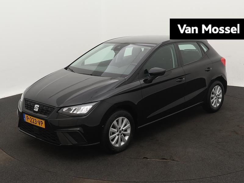 Zwart Occasion 2022 Seat Ibiza Style Hatchback | € 13.944 (Eerlijke prijs) - Afbeelding 1/4