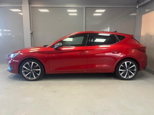 Occasion Seat Leon FR 150 PK (110 kW) 2020 Rood Hatchback