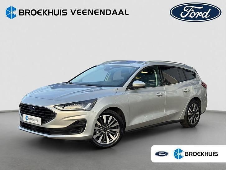 Grijs Gebruikt 2024 Ford Focus Titanium X Stationwagen | € 27.900 (Duur) - Afbeelding 1/4