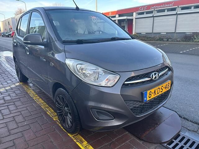 Occasion Hyundai i10 69 PK (50 kW) 2013 Grijs Hatchback