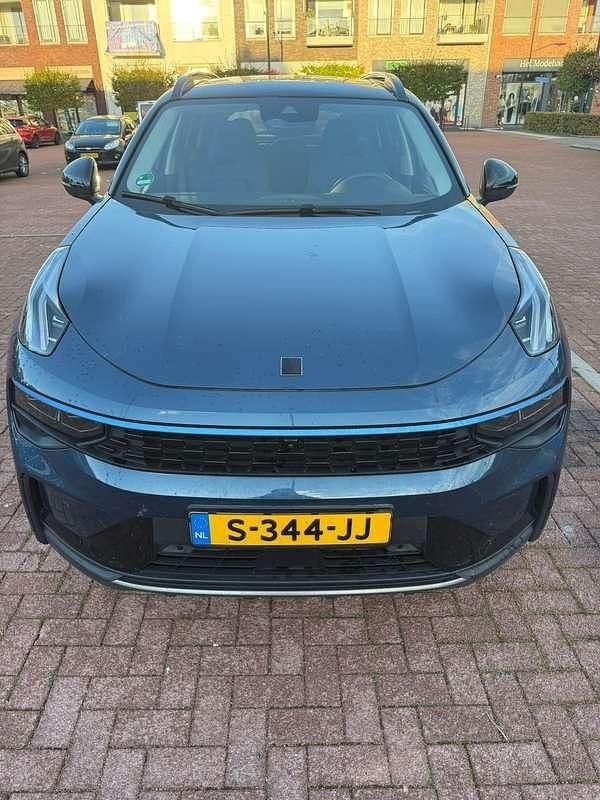 Blauw Gebruikt 2023 Lynk & Co 01 SUV | € 25.000 (Eerlijke prijs) - Afbeelding 1/4