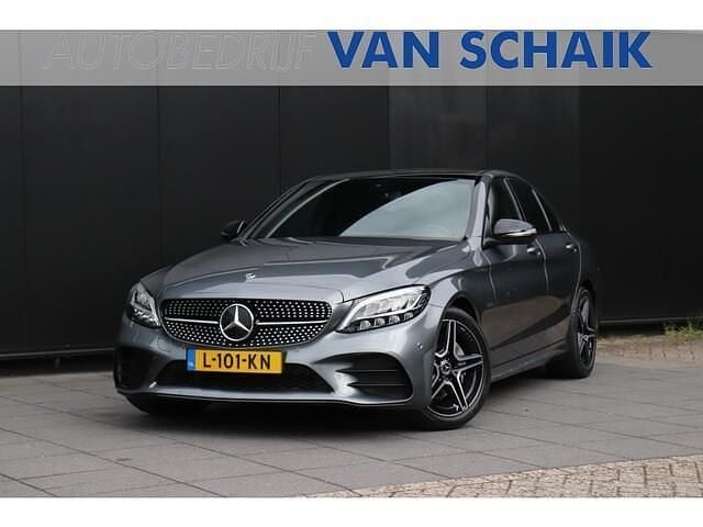 Grijs Gebruikt 2021 Mercedes C180 AMG Sedan | € 31.845 (Super prijs) - Afbeelding 1/4
