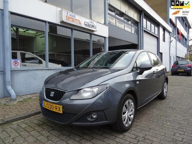 Grijs Gebruikt 2012 Seat Ibiza Style Hatchback | € 3.950 (Goede deal) - Afbeelding 1/4