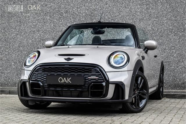 Grijs, metallic lak Gebruikt 2023 Mini Cooper S Cabriolet Cabriolet | € 39.900 (Iets duurder) - Afbeelding 1/3