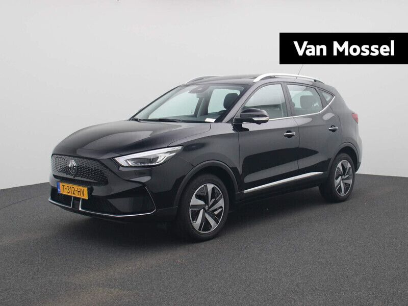 Zwart Gebruikt 2023 MG ZS Luxury Sedan | € 21.444 (Eerlijke prijs) - Afbeelding 1/4