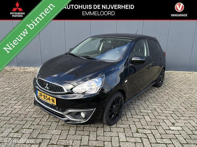 Zwart Gebruikt 2016 Mitsubishi Space Star Intense Hatchback | € 6.950 (Eerlijke prijs) - Afbeelding 1/4