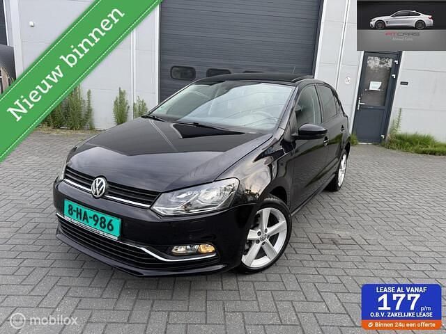 Zwart Gebruikt 2015 VW Polo Highline Hatchback | € 9.995 (Eerlijke prijs) - Afbeelding 1/4