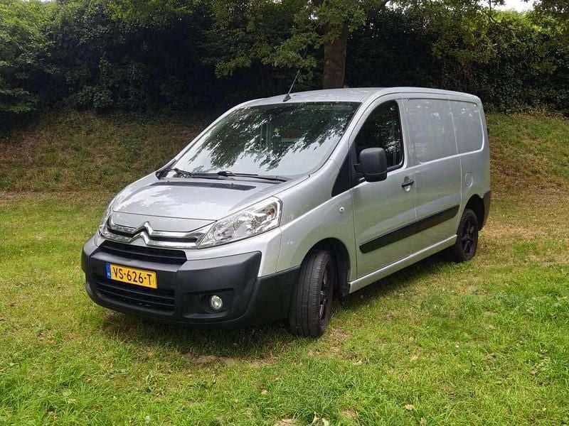 Grijs Gebruikt 2016 Citroën Jumpy MPV | € 6.500 (Eerlijke prijs) - Afbeelding 1/4