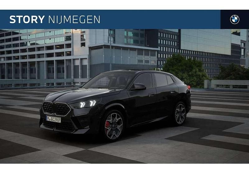 Zwart Nieuw 2025 BMW X2 Comfort Edition SUV | € 71.616 (Iets duurder) - Afbeelding 1/4