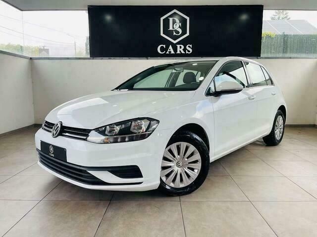 Wit Gebruikt 2017 VW Golf VII Sedan | € 13.450 (Duur) - Afbeelding 1/4