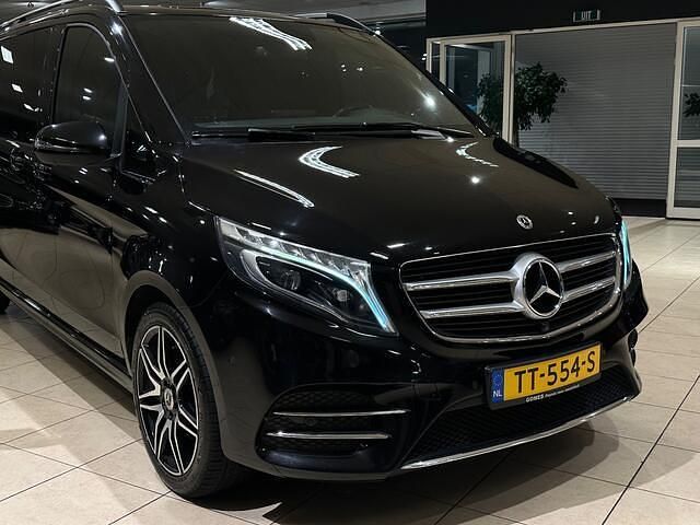 Occasion Mercedes V250 AMG 190 PK (139 kW) 2018 Zwart MPV