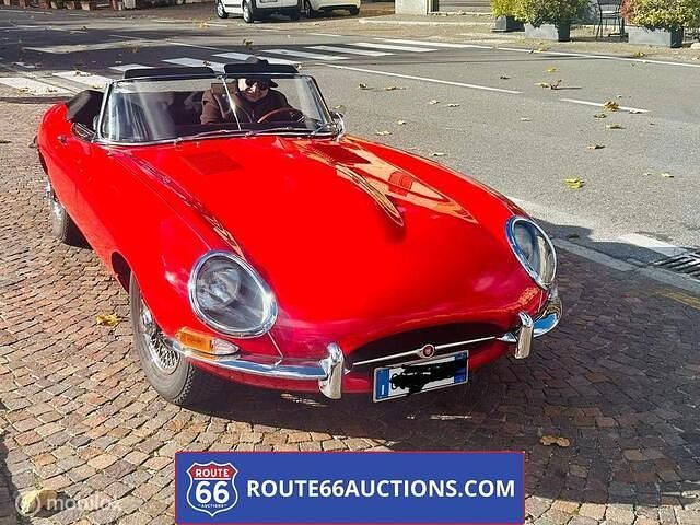 Zwart Gebruikt 1966 Jaguar E-Type | € 71.500 - Afbeelding 1/4