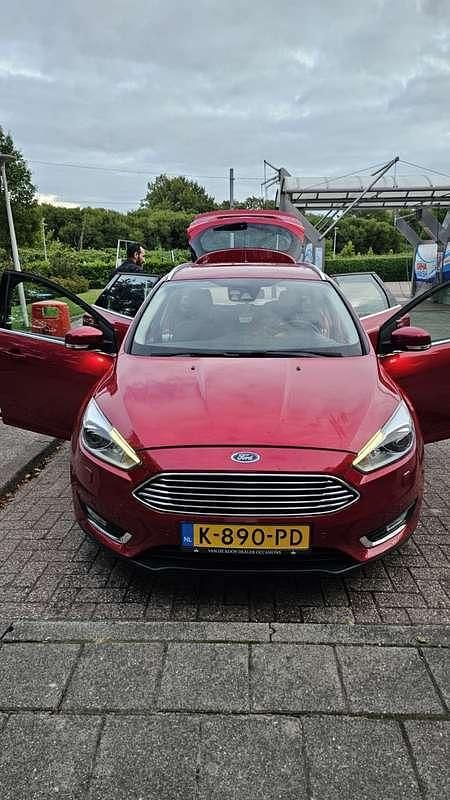 Gebruikt 2016 Ford Focus Stationwagen | € 10.600 (Eerlijke prijs) - Afbeelding 1/4