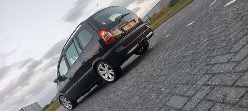 Afbeelding 2/4