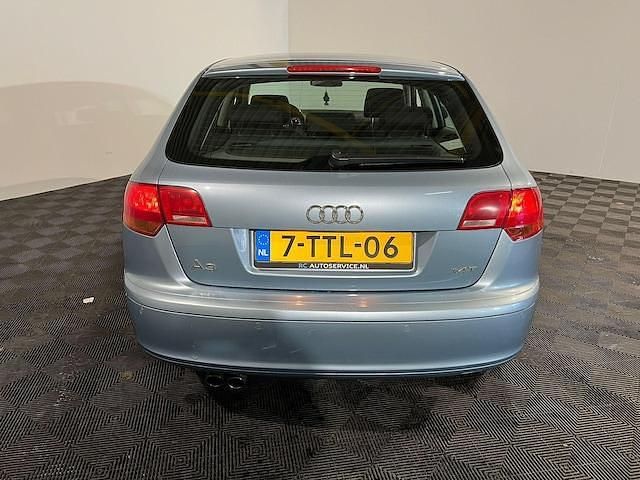 Occasion Audi A3 Sportback Attraction 125 PK (91 kW) 2008 Blauw Hatchback