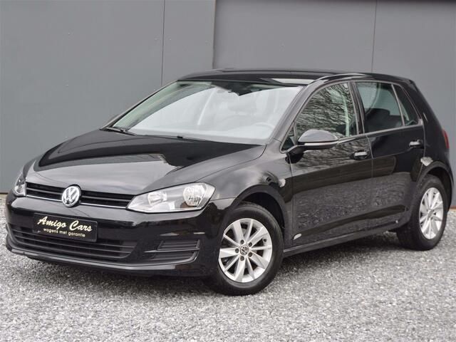 Zwart Gebruikt 2014 VW Golf VII Sedan | € 9.500 (Goede deal) - Afbeelding 1/4