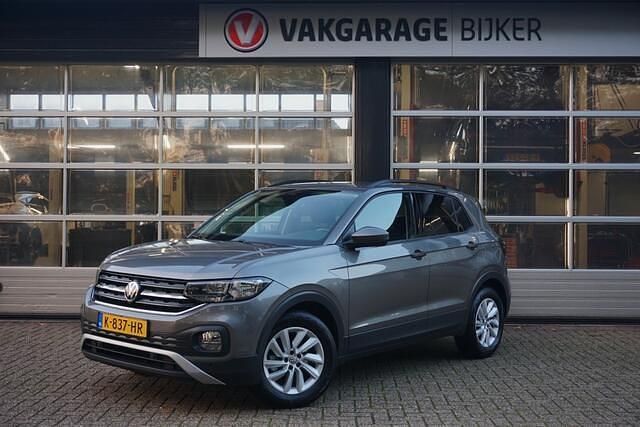 Grijs (metallic) Gebruikt 2020 VW T-Cross Life SUV | € 18.950 (Eerlijke prijs) - Afbeelding 1/4