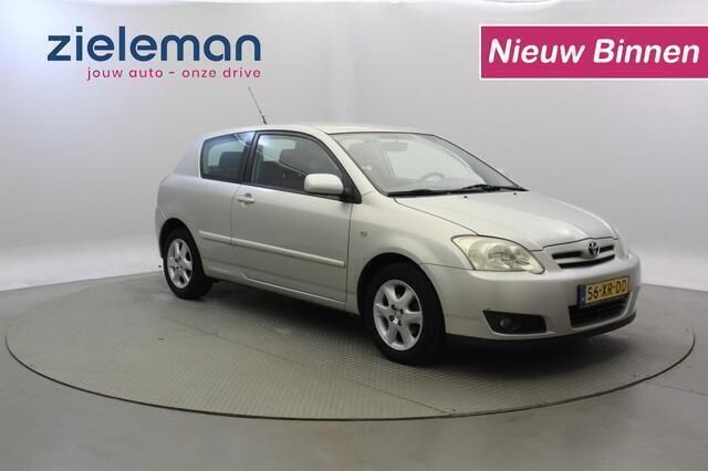 Grijs Gebruikt 2007 Toyota Corolla Anniversary Hatchback | € 5.845 - Afbeelding 1/4