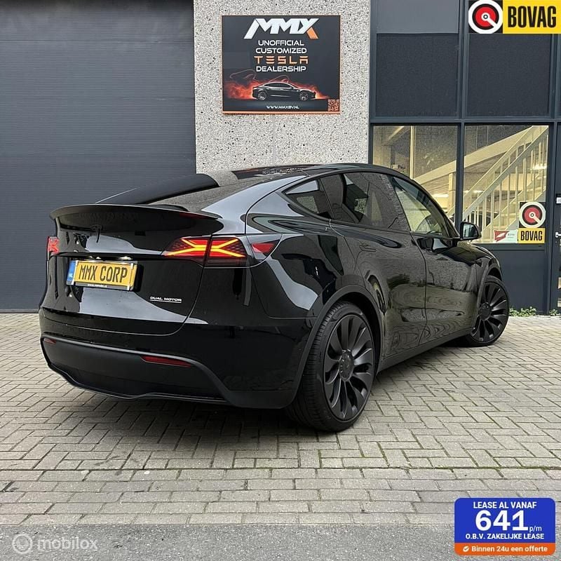 Zwart Gebruikt 2022 Tesla Model Y Performance SUV | € 39.999 (Eerlijke prijs) - Afbeelding 1/4