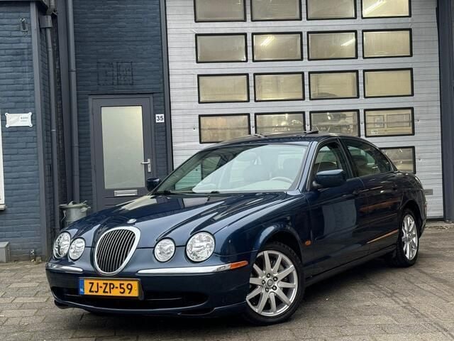 Blauw, metallic lak Gebruikt 1999 Jaguar S-Type Executive Sedan | € 8.495 (Duur) - Afbeelding 1/4